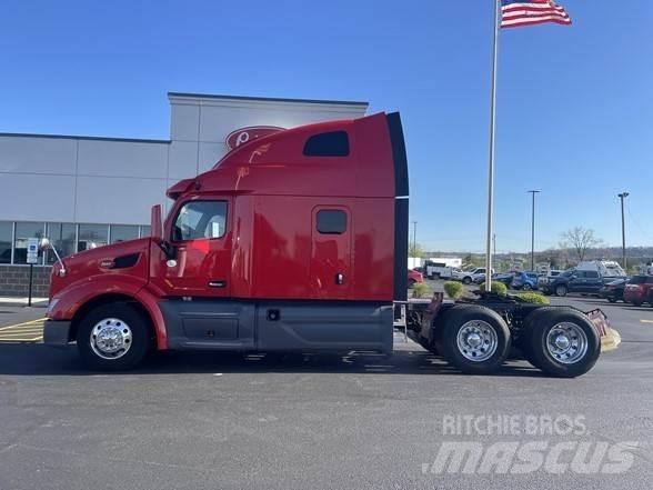 Peterbilt 579 Prime Movers