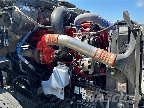 Peterbilt 579 Prime Movers