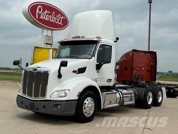 Peterbilt 579 Prime Movers