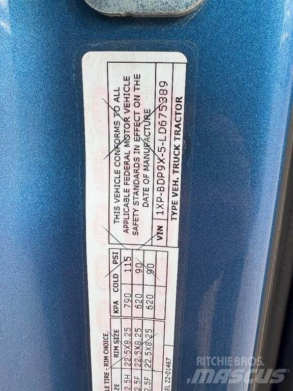 Peterbilt 579 Prime Movers