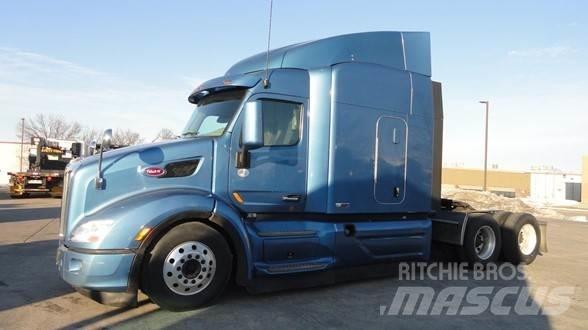 Peterbilt 579 Prime Movers