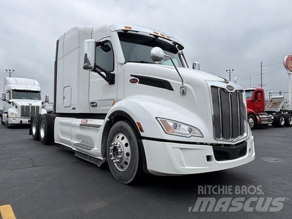 Peterbilt 579 Prime Movers