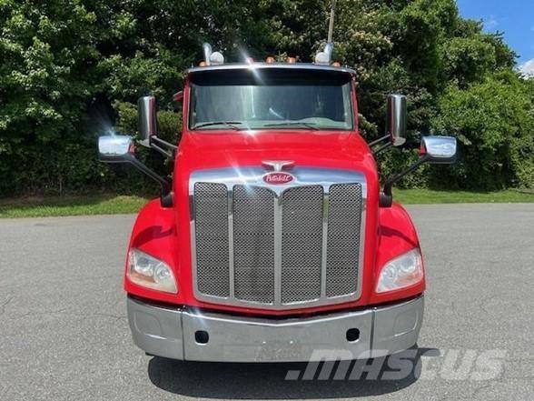 Peterbilt 579 Prime Movers