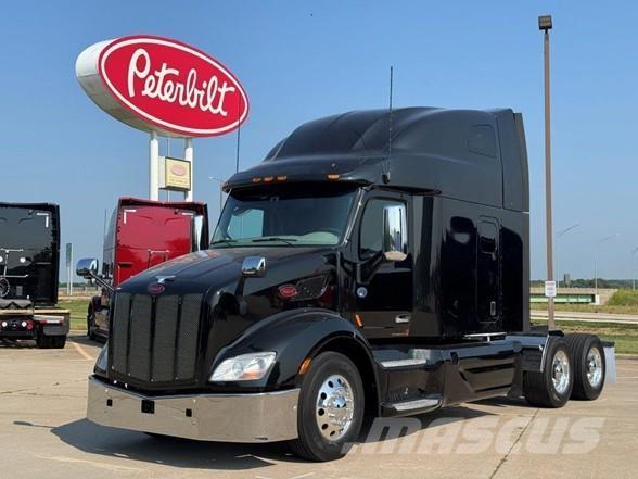 Peterbilt 579 Prime Movers