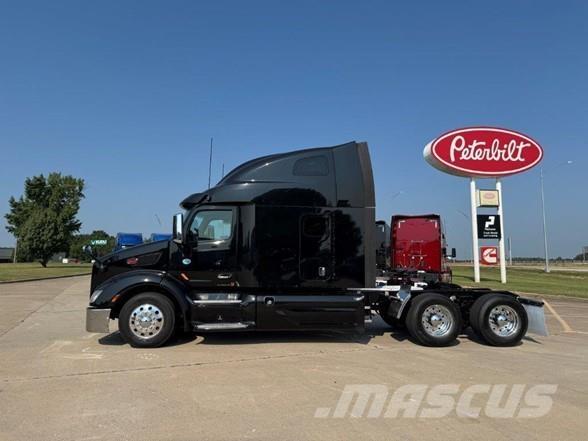 Peterbilt 579 Prime Movers