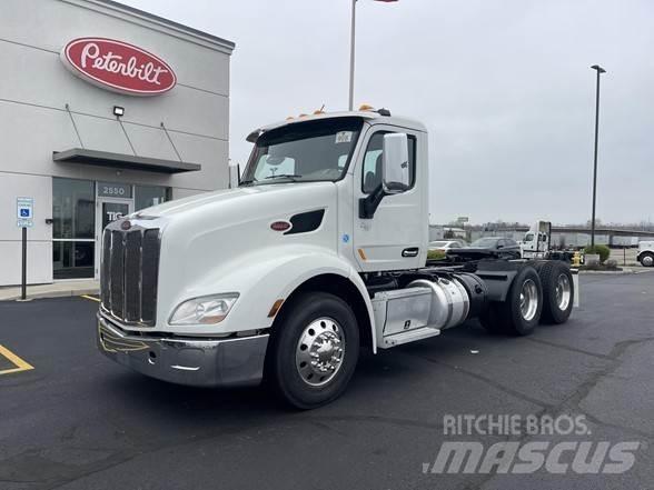 Peterbilt 579 Prime Movers