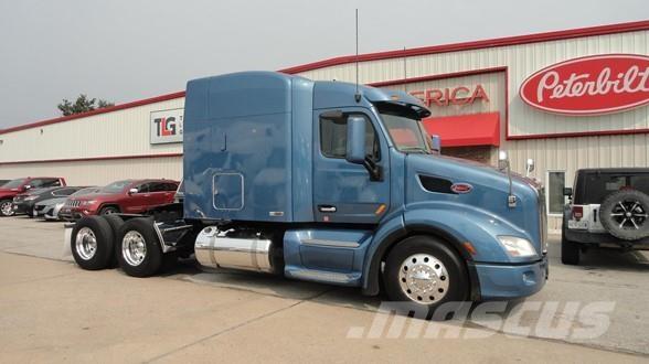 Peterbilt 579 Prime Movers