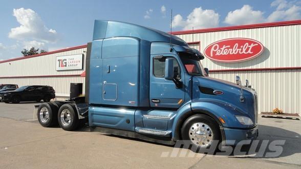 Peterbilt 579 Prime Movers