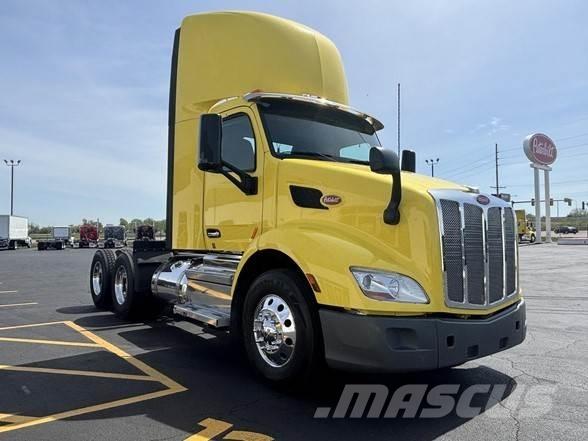 Peterbilt 579 Prime Movers