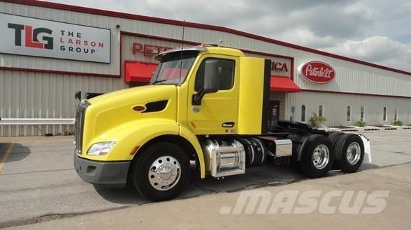 Peterbilt 579 Prime Movers