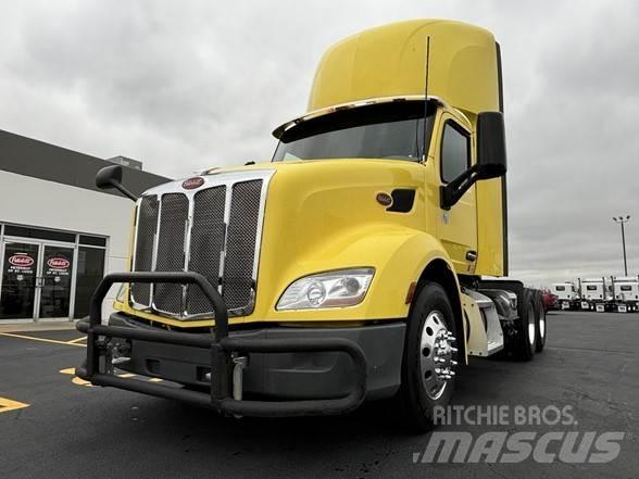 Peterbilt 579 Prime Movers