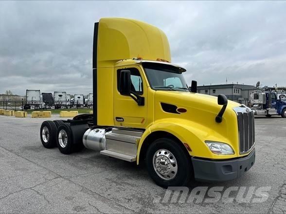 Peterbilt 579 Prime Movers