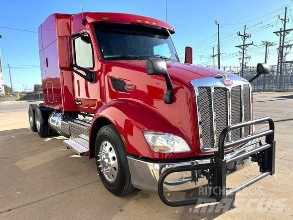 Peterbilt 579 Prime Movers