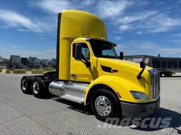 Peterbilt 579 Prime Movers