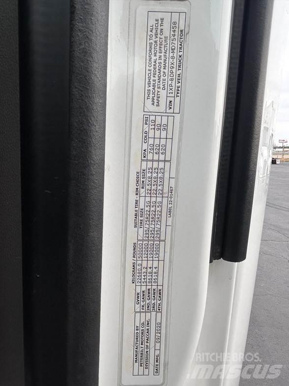 Peterbilt 579 Prime Movers