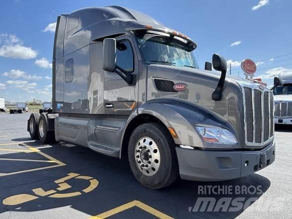 Peterbilt 579 Prime Movers