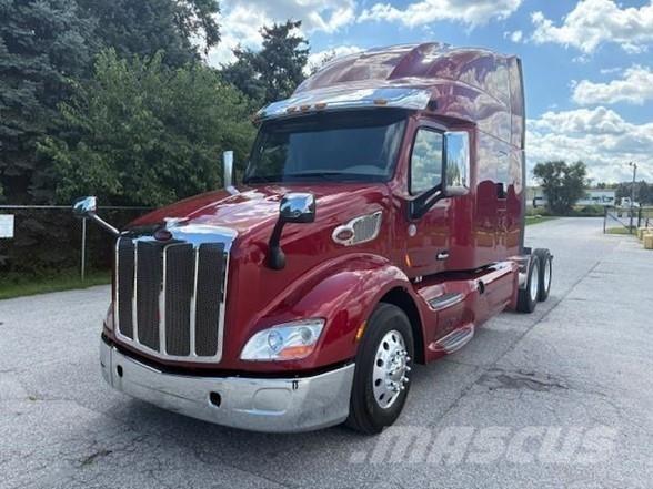 Peterbilt 579 Prime Movers