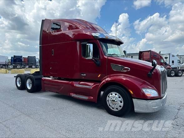 Peterbilt 579 Prime Movers