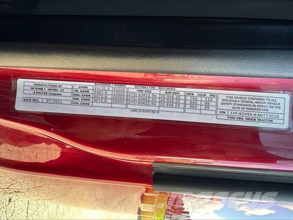 Peterbilt 579 Prime Movers