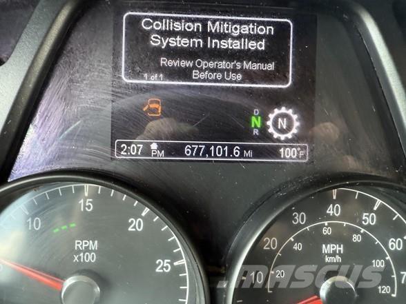 Peterbilt 579 Prime Movers