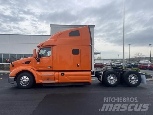 Peterbilt 579 Prime Movers