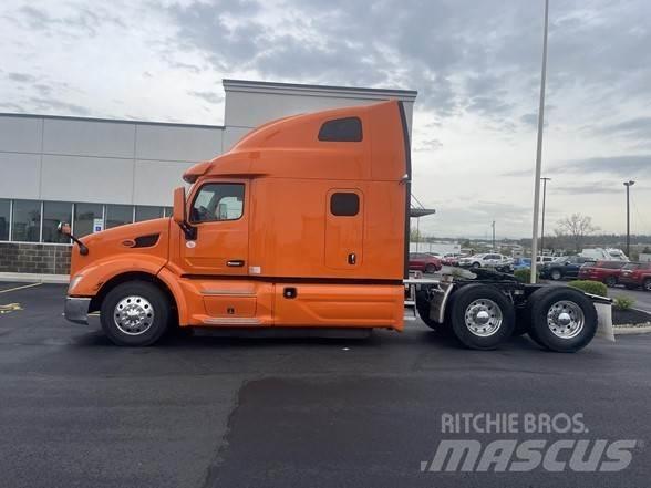 Peterbilt 579 Prime Movers