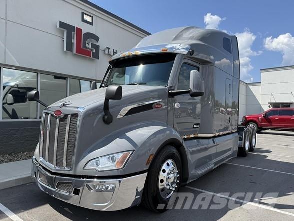 Peterbilt 579 Prime Movers