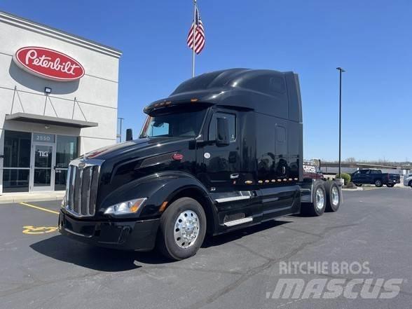 Peterbilt 579 Prime Movers