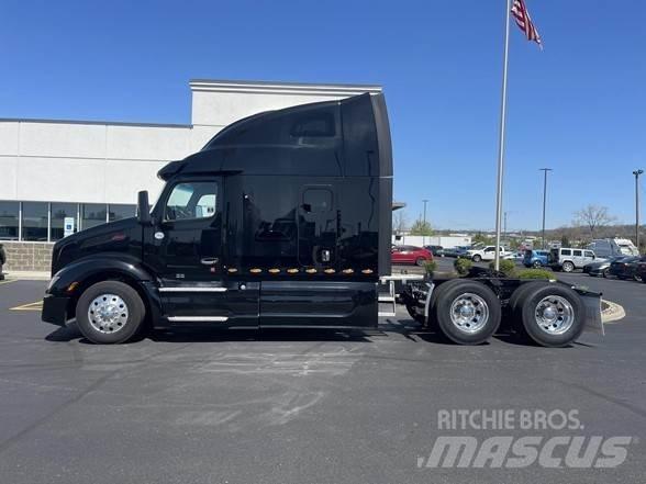 Peterbilt 579 Prime Movers