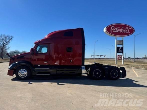 Peterbilt 579 Prime Movers