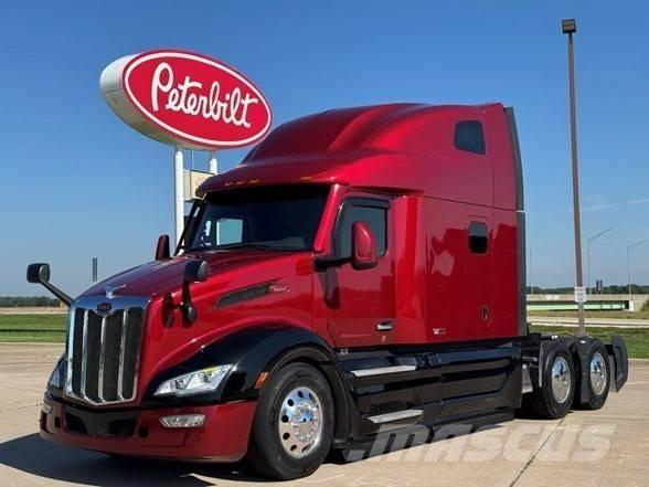 Peterbilt 579 Prime Movers