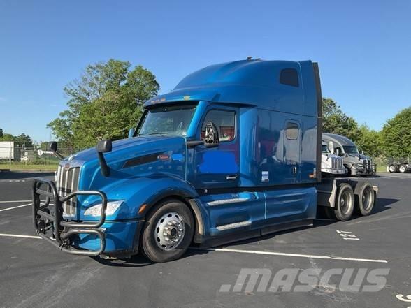 Peterbilt 579 Prime Movers