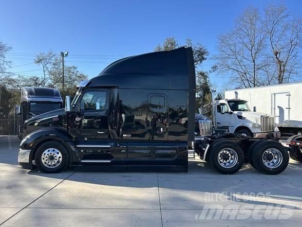 Peterbilt 579 Prime Movers