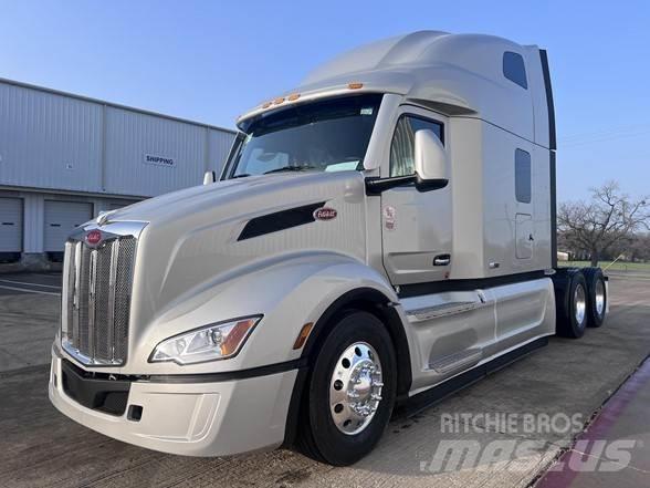 Peterbilt 579 Prime Movers