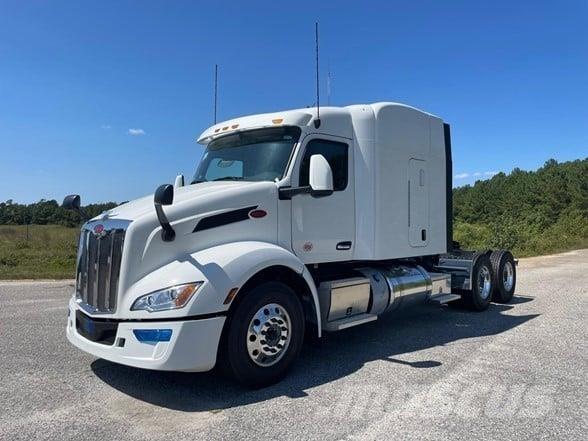 Peterbilt 579 Prime Movers