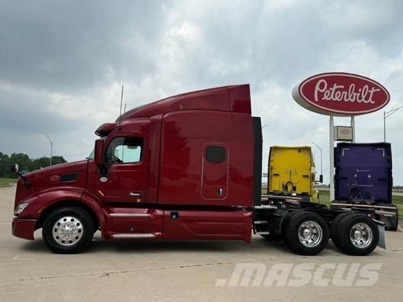 Peterbilt 579 Prime Movers