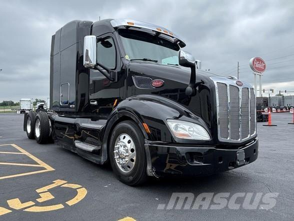 Peterbilt 579 Prime Movers