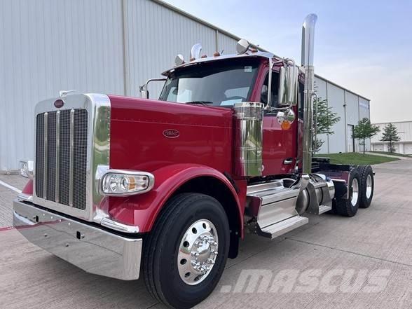 Peterbilt 589 Prime Movers
