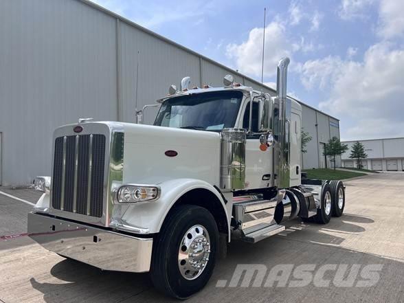 Peterbilt 589 Prime Movers