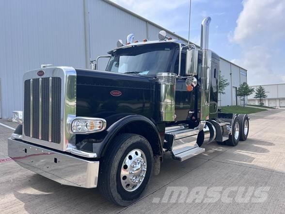 Peterbilt 589 Prime Movers