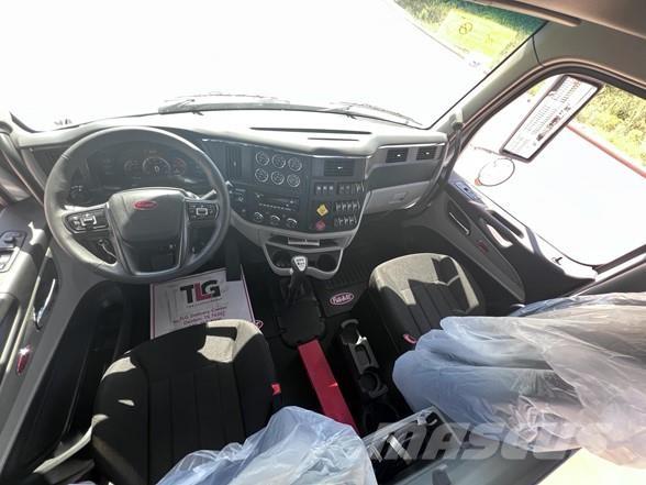 Peterbilt 589 Prime Movers