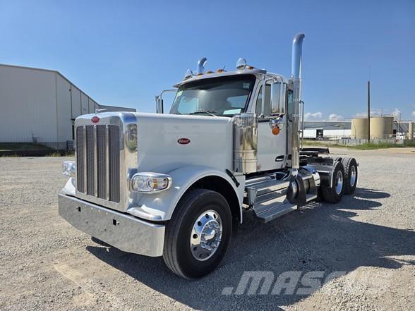 Peterbilt 589 Prime Movers