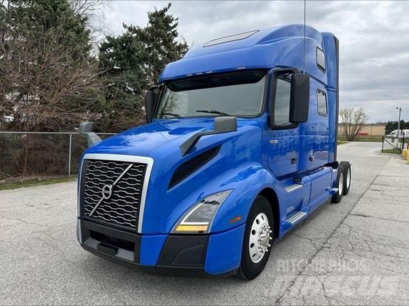 Volvo VNL42860 Prime Movers
