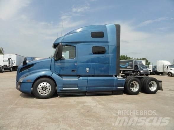 Volvo VNL64T760 Prime Movers