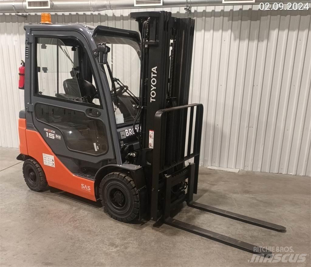 Toyota 42-8FDF15 Diesel trucks