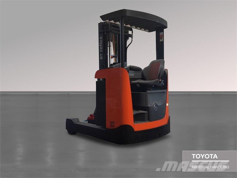 BT RRE140B Reach truck