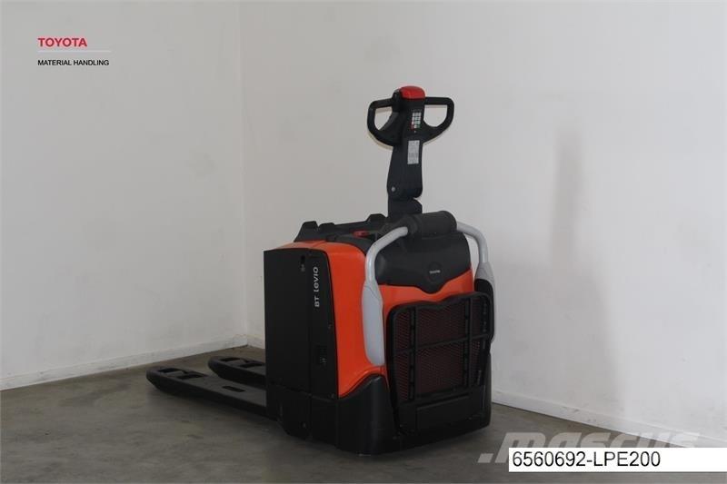 BT LPE200 Low lift with platform