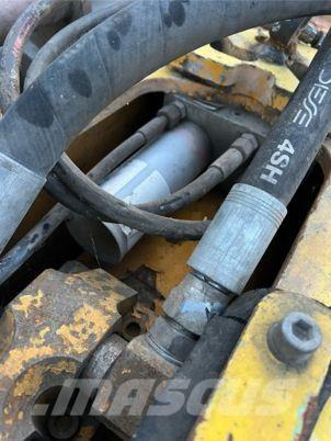  BRH Montabert 501 NG Hydraulic pile hammers