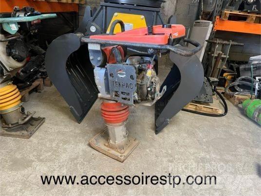  Tekpac SG70H Plate compactors