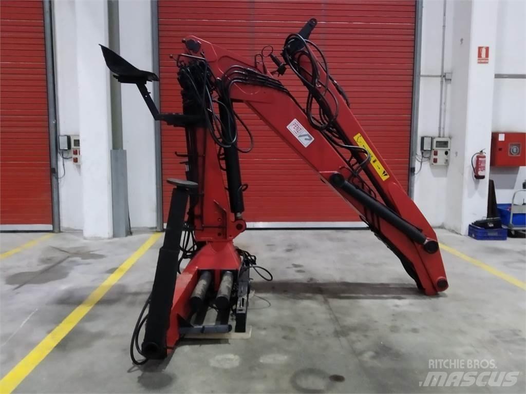 Penz 9100H Cranes and loaders